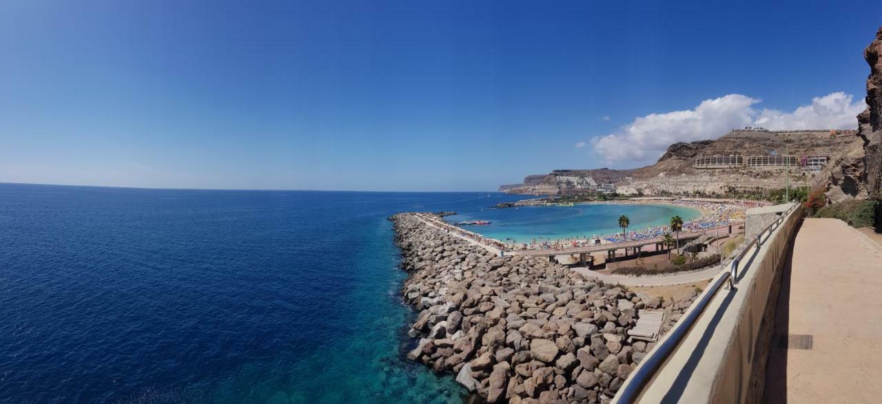 Luxury 2 Bedroom Apt 50 M From Beach Mogan Exterior photo